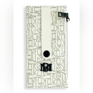 New Badgley Mischka Logo Card Wallet With Zipper
